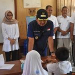 *Sambil Cek MBG, Bupati Minta Minta Atap SD Sukakerta yang Bocor Segera Diperbaiki